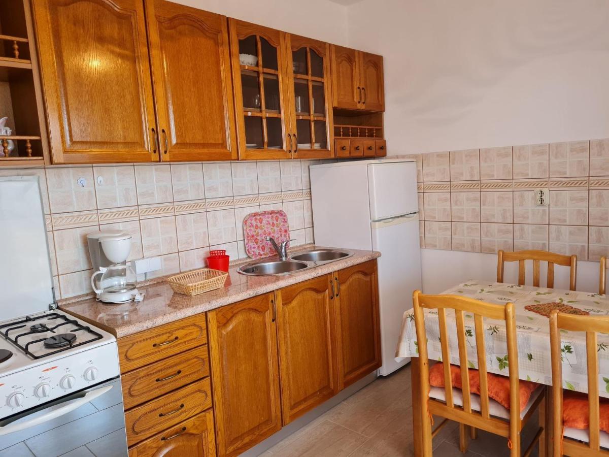 Apartments With A Parking Space Lun, Pag - 4062 Εξωτερικό φωτογραφία